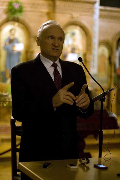 назад